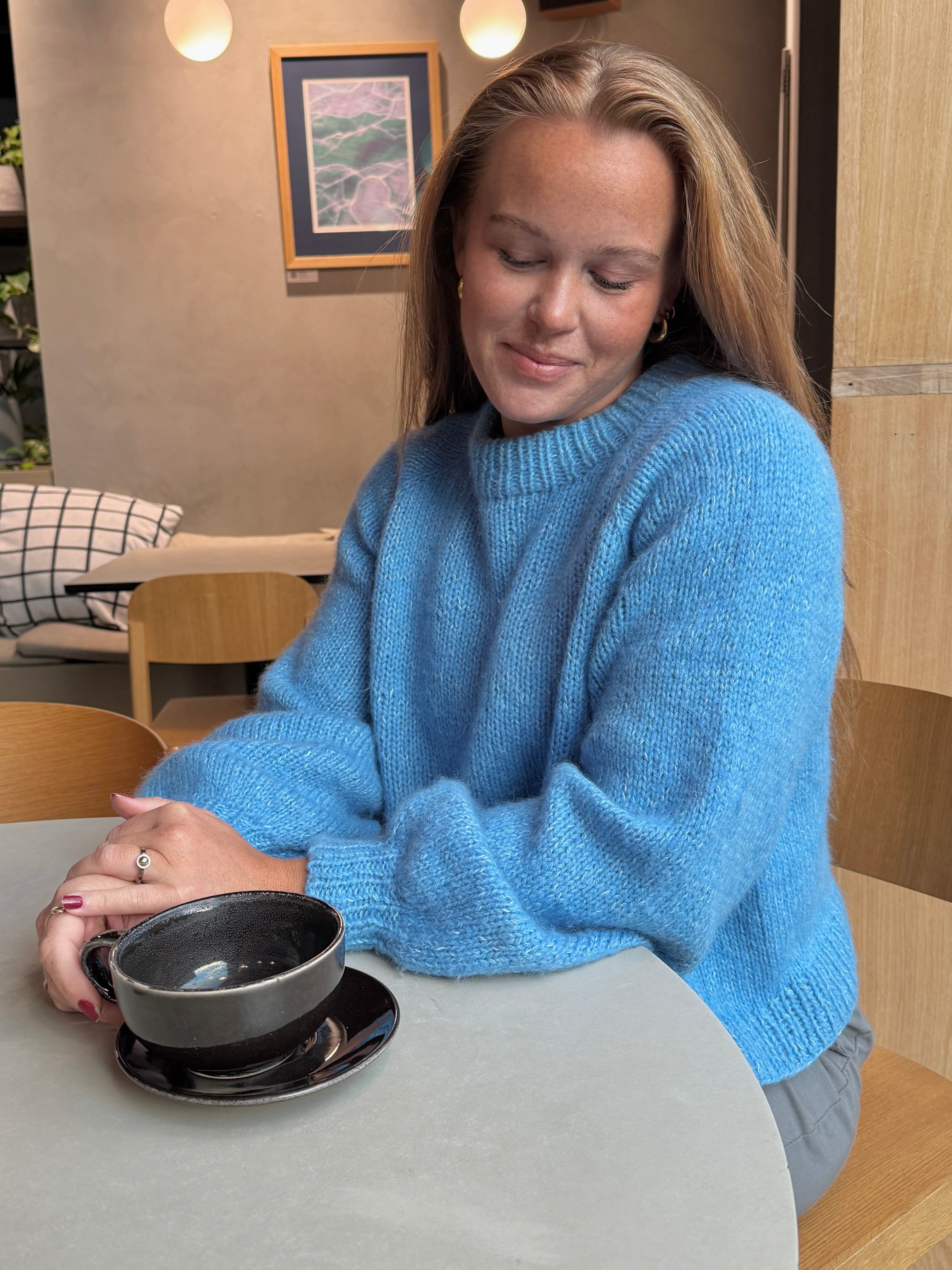Raglan sweater pattern from Dreamknit's design tool, knitted in Rauma Garn Alpakka Lin and Finull