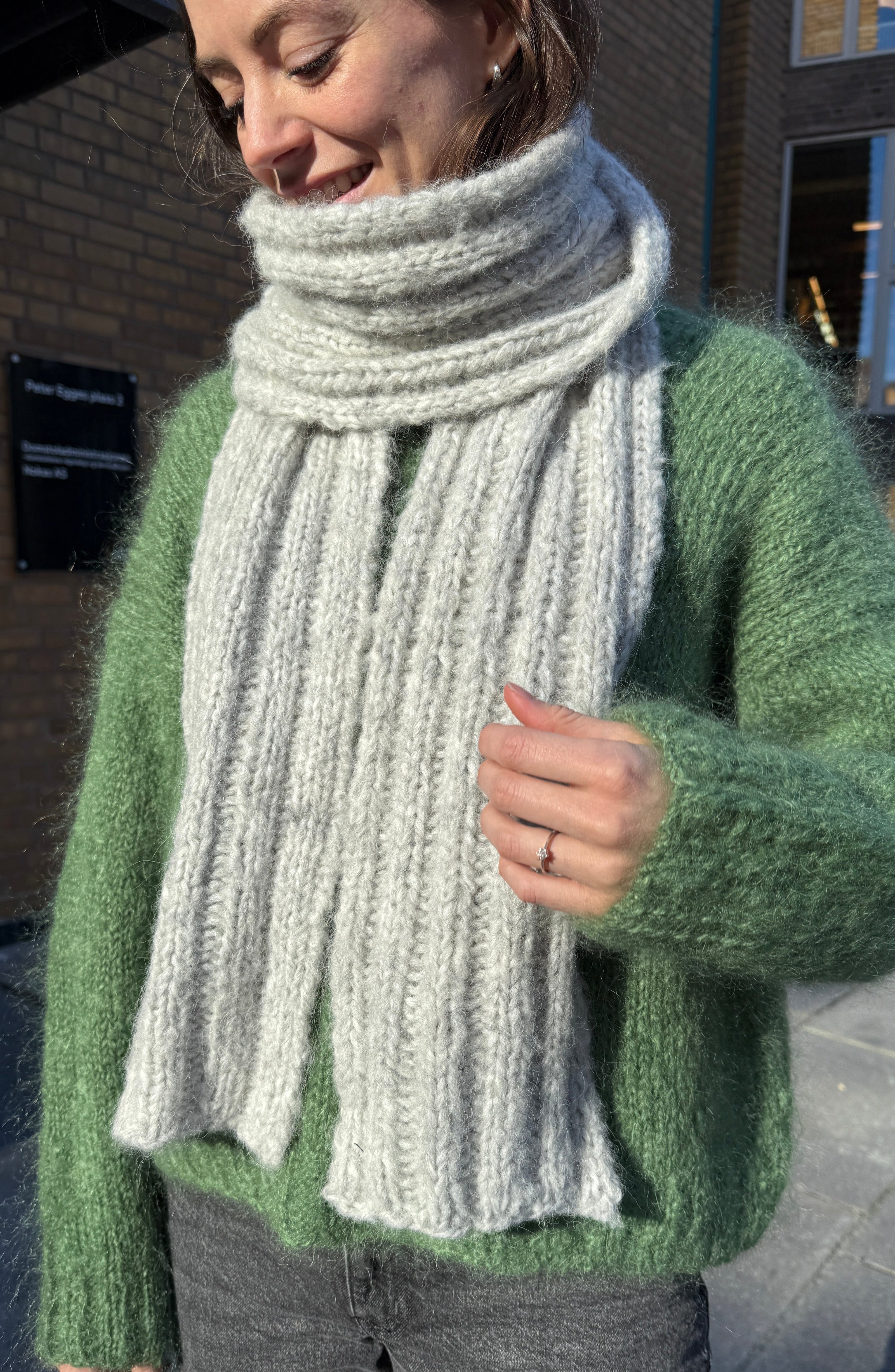 Chunky scarf from Dreamknit's design tool, knitted in Drops Air and Drops Melody